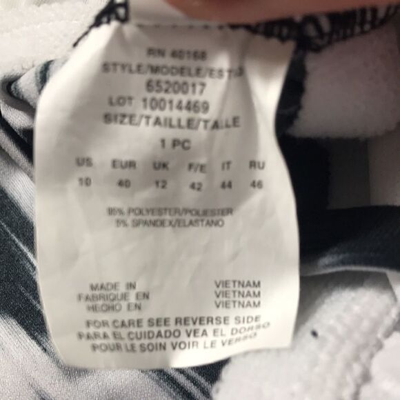 Trimshaper Fitness Swim Top, sz 10 EUC Bra Adjust - Picture 7 of 7